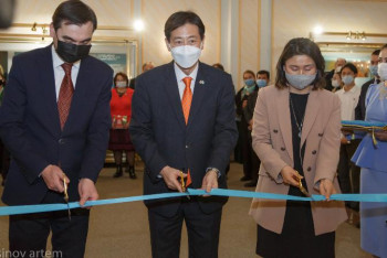 Фотография к новости: Корея түстері: кеше және бүгін. Елордада дәстүрлі корей тұрмысын көрсететін көрме ашылды