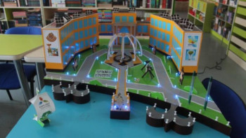 Фотография к новости: Оқушы ұлттық нақыштағы «ақылды аула» үлгісін ойлап тапты