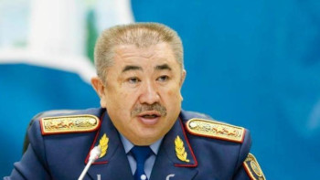 Фотография к новости: Проблема болып тұр. Министр Тұрғымбаев Сенатқа келді