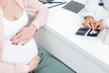 Фотография к новости: Жасы 35-тен асқан әйелдің Даун синдромы бар баланы дүниеге әкелу ықтималдығы артады