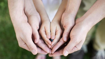 Фотография к новости: «Бақытты отбасы» орталықтары әкелерге де қолұшын созуда 