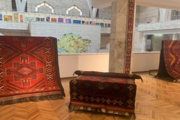 Алматыда көне кілемдер көрмесі ашылды