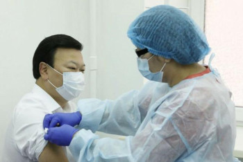 Фотография к новости: Нұр-Сұлтанда бүгінге дейін 9988 адамға екпе салынды 