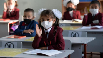 Фотография к новости: Елорда «қызылда» болса да, оқушылар мектепте оқи бере ме?