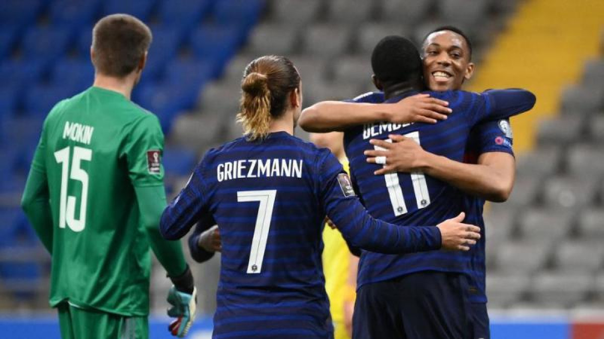 Футбол: Франция бірінші таймда екі гол соқты