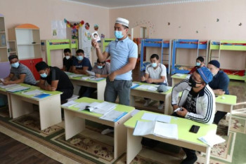 Фотография к новости: Қордайда 50 шақты имам қазақ тілін үйренді 