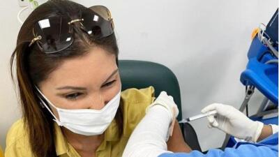 Әлия Назарбаева коронавирусқа қарсы вакцина алды