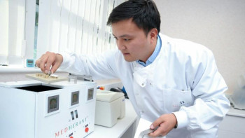 Фотография к новости: Қазақстандық ғалымдар КВИ-дің жаңа штамдарын зерттеп жатыр – Күнсұлу Закарья