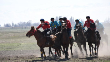 Фотография к новости: Ел чемпионаты. Бүгін алаңда 6 ойын өтеді