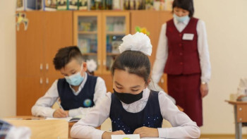 Фотография к новости: Алматыда 1700 оқушы вирус жұқтырған