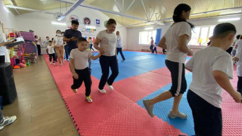 Фотография к новости: Көкшетауда ерекше балалар үшін спорттық жарыс ұйымдастырылды 