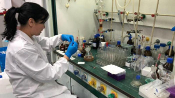 Фотография к новости: Қазақ ғалымы вирусқа қарсы дәрілік қоспа жасап шығарды