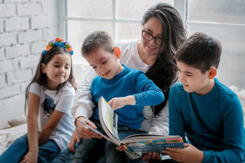 Фотография к новости: Аутист балаларды қоғамға бейімдеу ерекше төзімділікті талап етеді – қоғам белсендісі