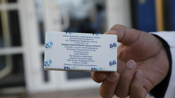 Фотография к новости: Қазақстандық QazCovid-in вакцинасы таныстырылды  