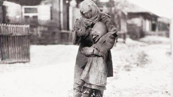 Фотография к новости: Ұлттық жоба ретінде қарау керек. Депутат қуғын-сүргін құрбандарының тізімін жасау туралы