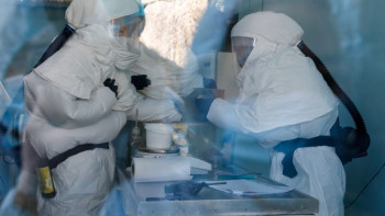 Фотография к новости: Қазақстандық вакцина неге ресейліктен кеш әзірленді?