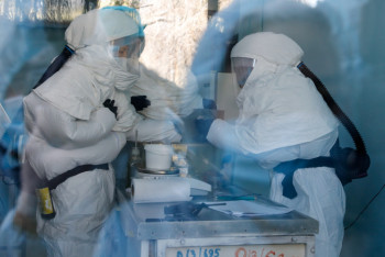 Фотография к новости: Қазақстандық вакцина неге ресейліктен кеш әзірленді?