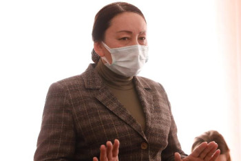 Фотография к новости: Маман Қазақстанда жасалған вакцинаны ерте пайдаланудың себебін түсіндірді