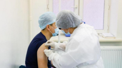 Халық екпе салдыруға белсенді түрде келіп жатыр