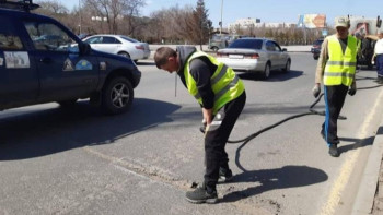 Фотография к новости: Павлодарда 70 көшенің жолы жөнделеді