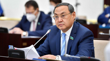 Фотография к новости: Жер көлемі бойынша бестікке еніп, малға азық тауып бере алмау кешірілмейтін әрекет – Күрішбаев