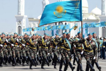 Фотография к новости: Биыл Отан қорғаушылар күніне арналған парад бола ма? 