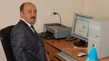 Фотография к новости: Ғылымды қолдау керек деген сөз орта жолда қалып қоймаса екен - ғалым