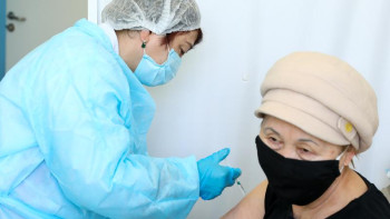 Фотография к новости: «Спутник V» вакцинасын басқа екпелермен қатар салуға бола ма?