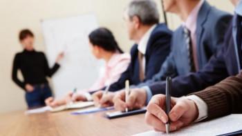 Фотография к новости: Елордада қысқа мерзімді курс оқу мен бизнес үшін грантқа қол жеткізудің жолдары айтылды