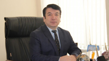 Фотография к новости: Оқу бағдарламасына өзгеріс енгізе салу оңай шаруа емес – Ғани Бейсембаев