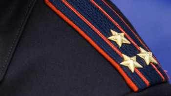 Фотография к новости: Алматы облысында жанармай ұрлауға «қамқоршы» болған полиция полковнигі сотталды