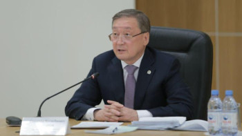 Фотография к новости: Қазақстандықтарда жерді сатып алу және жалға алу құқығы болуы тиіс - министр