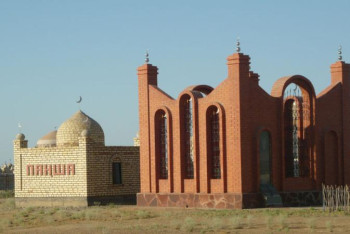 Алматыда мамырдың 1-10 аралығында зираттар жабық болады