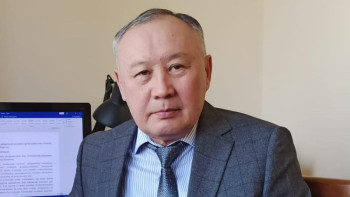 Фотография к новости: Біз әр мемлекетте тұрып жатқан қандастарымызбен тығыз байланыс орнаттық – Серікхан Ахметов