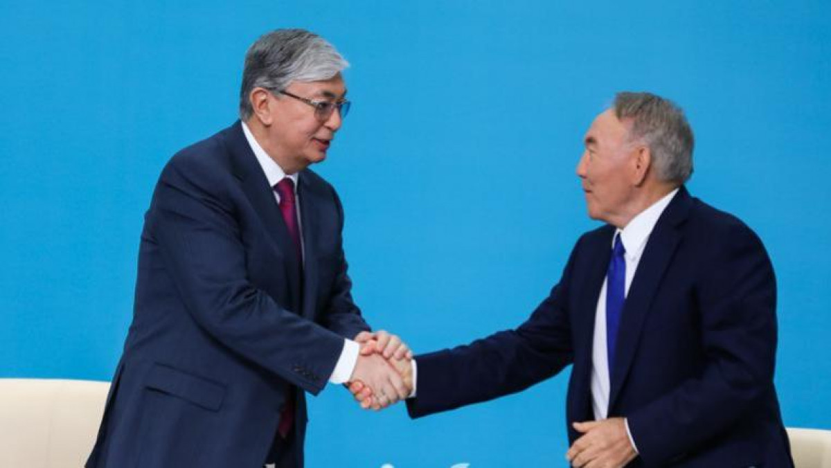 Назарбаев өз өкілеттілігін тапсырды
