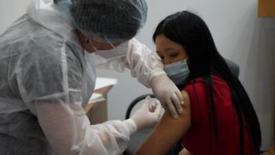Ақмола облысына «QazVac» вакцинасының 2 мың дозасы жеткізілді 