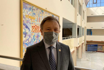 Фотография к новости: Көргенін ғана қабылдайтын адамдарды қалыптастырудан сақтануымыз керек– профессор