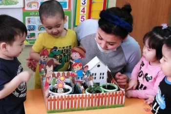 Фотография к новости: Профессионалдар. «Үздік» атанған жас тәрбиеші