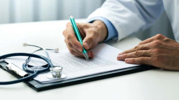 Фотография к новости: Цой вакцинацияның жалған паспортының жасалуына қатысты пікір білдірді