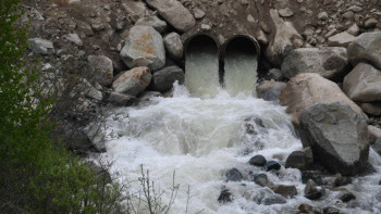Фотография к новости: Алматыда жойқын жер сілкінісі туралы алдын ала хабар беретін құрылғы орнатылып жатыр