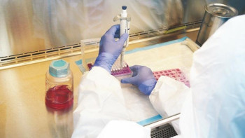 Фотография к новости: Маман қазақстандық вакцинаның тиімділігі қалай тексерілгенін айтты