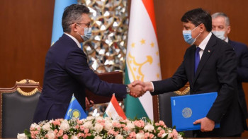 Фотография к новости: Сұлтанов: Қазақстан мен Тәжікстанның өзара тауар айналымы 3,7%-ға өсті