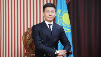 Фотография к новости: Еңбек етемін деген жастың «екі қолына бір күрек» табылады – Серікбол Берікқожа