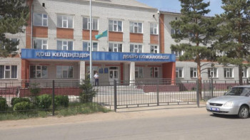 Фотография к новости: Полицейлер мектептердің қауіпсіздігін тексерді