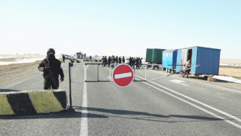 Фотография к новости: 1 мамырдан бастап «қызыл» аймақтағы 6 аудан бойынша блок-бекеттер орнатылды – БҚО әкімі