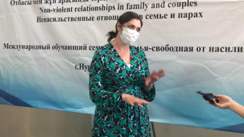 Фотография к новости: АҚШ Қазақстандағы отбасылық зорлық-зомбылықты тоқтатуға дайын – Эмбер Ора