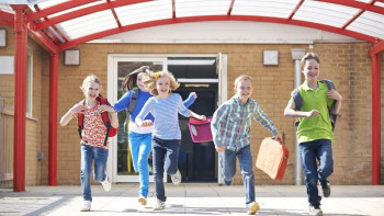 Фотография к новости: Ата-аналардан каникулға шыққан балаларды қатаң бақылауға алуды сұраймыз – ТЖД