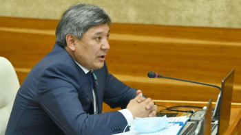 Фотография к новости: Бірінші бетінде Назарбаевтың сөзі жазылған «Әліппеден» еш негізсіз бас тарттық