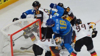 Фотография к новости: Қазақстан хоккейшілерінің сенсациясы жалғасып жатыр. Олимпиаданың күміс жүлдегерін жеңді 