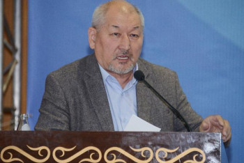 Фотография к новости: Ғалым: Сталиннің қазақ халқын қырып тастауға мүмкіндігі бар еді